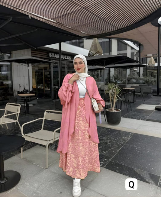 سوت مكونه من قطعتين للمحجبات